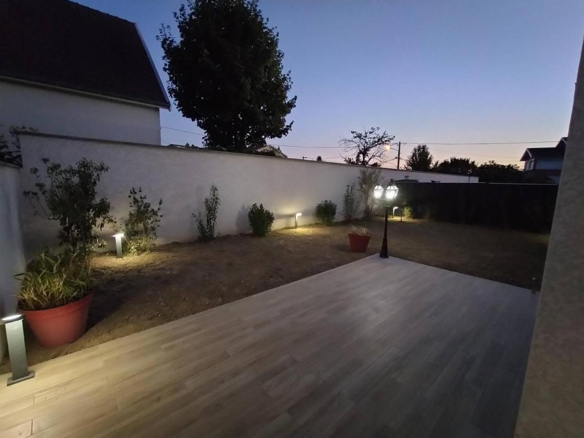 Logement Cosy Neuf Avec Jardin Mions Dış mekan fotoğraf